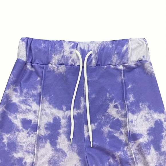 Tie Die two piece, pull string wide leg pants. - Picture 5 of 5